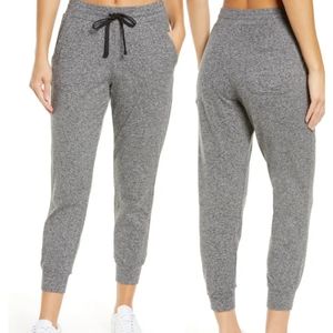 Zella Restore Soft Pocket joggers